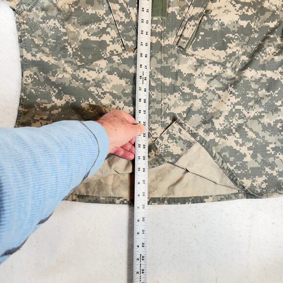 US Military Coat Army Combat Uniform Button Shirt Men Med Reg SP0100-03-D-CA75 - Picture 9 of 12